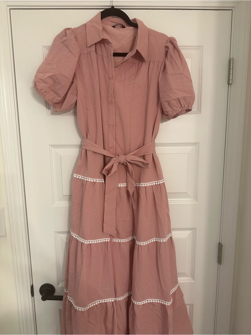 Dusty Rose Puff-Sleeve Tiered Maxi Dress